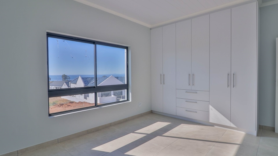 4 Bedroom Property for Sale in Da Gama Bay Western Cape